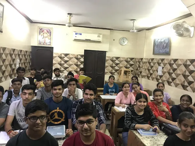 Mathematics By Hariom Bhatia Sec-23 Branch (Top Score Academy) — Art & Craft in Sector 23