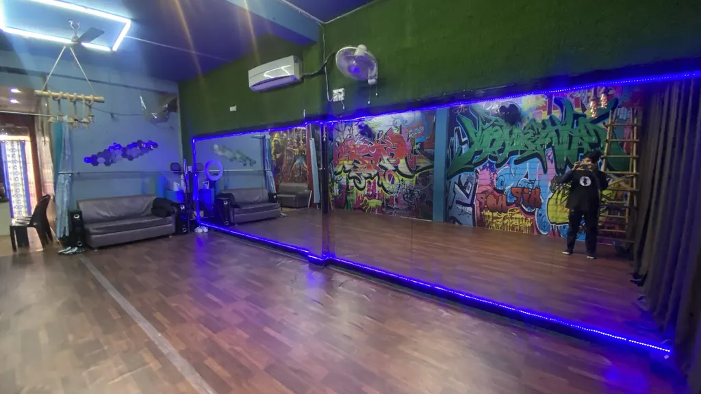 Rock dance academy — Dance in Karawal Nagar