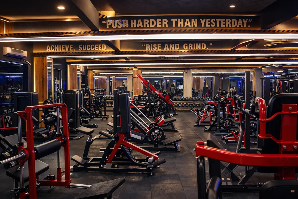 Fitness Club Studio, Kopar Khairne — Yoga in Kopar Khairane