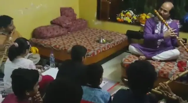 Flute Classes and Institute of Ronu Majumdar — Music in Malad West, Mumbai