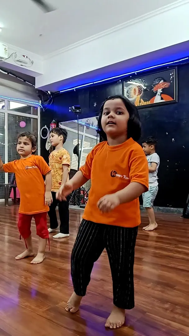 Salsa India — Dance in Saket