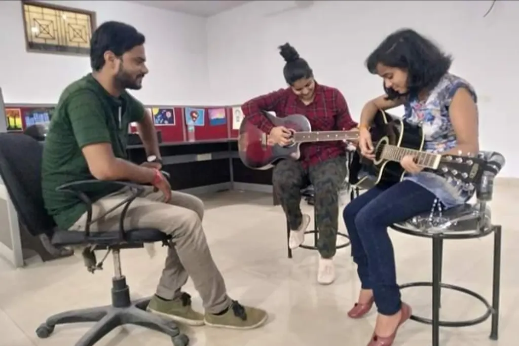 Learn.Music.Guitar — Music in Matiala