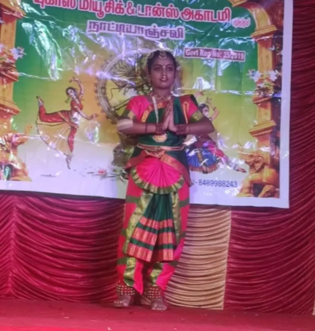 RADHA NATYALAYA(Dance Music &Art) photo 1