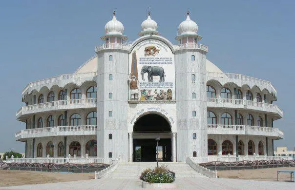 Sacha Sauda Roohani Ashram — Yoga in Tri Nagar