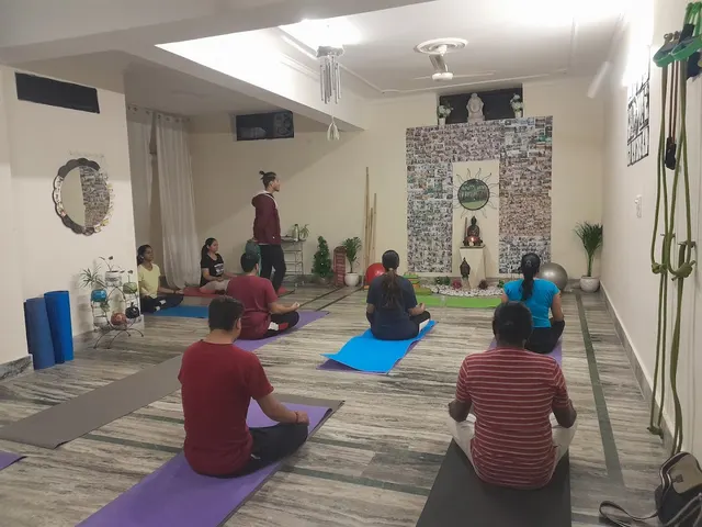 Svasthify Yoga — Yoga in Sector 56