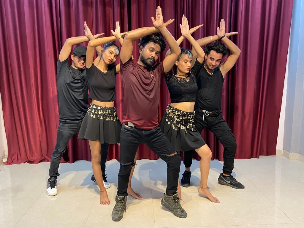 Dazzle Dance Academy — Dance in Azadpur