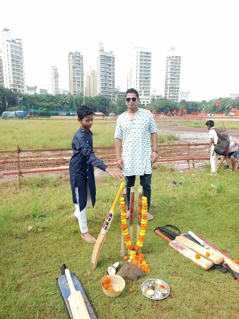 Harshad Pagdhare Cricket Club — Cricket in Shivaji Park, Mumbai