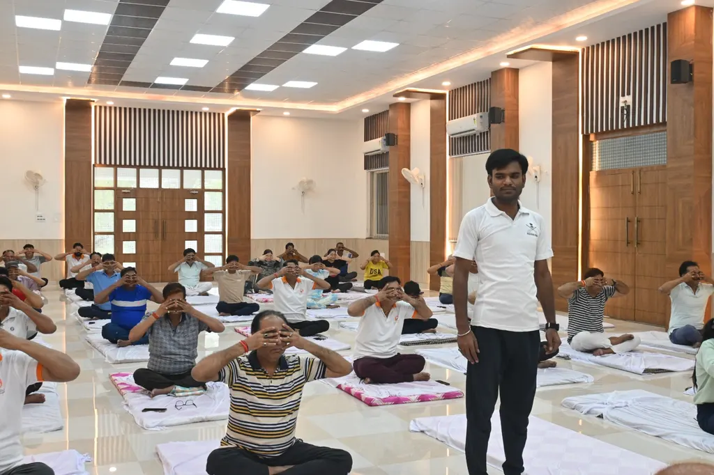 Infinite.yog — Yoga in Sector 44