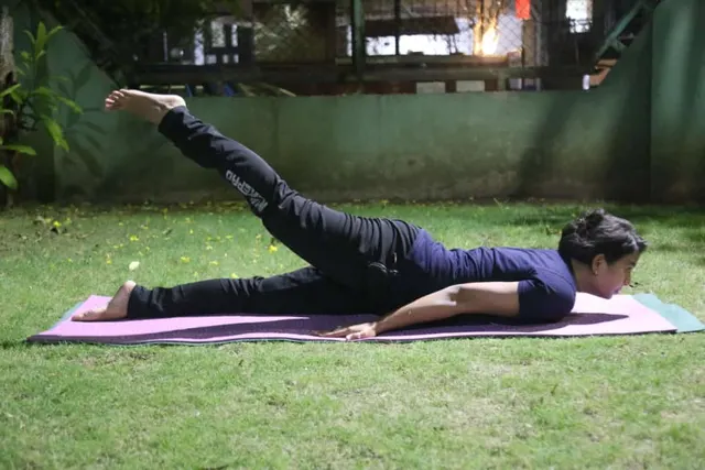 Yoga's world — Yoga in Parvati Paytha