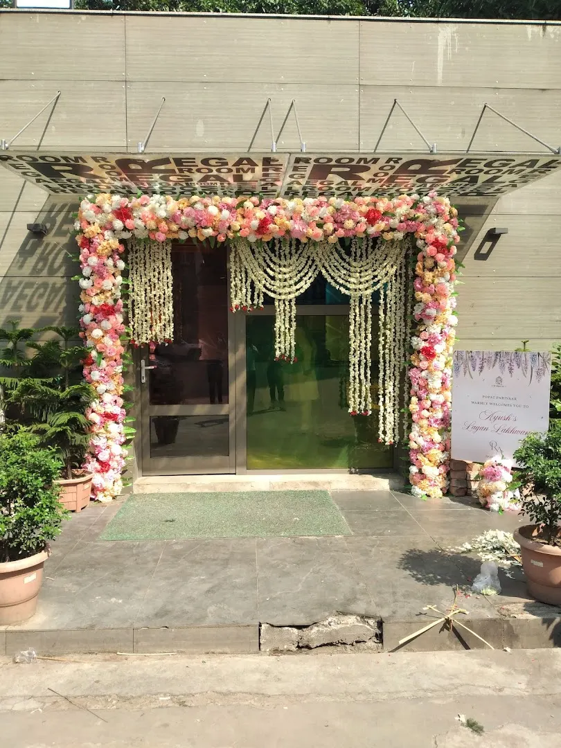 Calcutta Cosmopolitan Club Limited — Swimming in Ballygunge