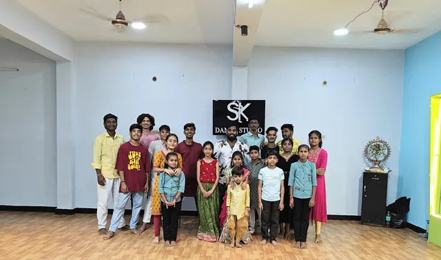 Sk Dance and fitness studio — Dance in Langar Houz