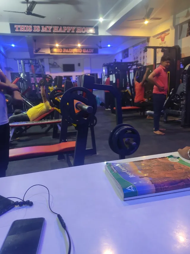 Friend's Fitness GYM