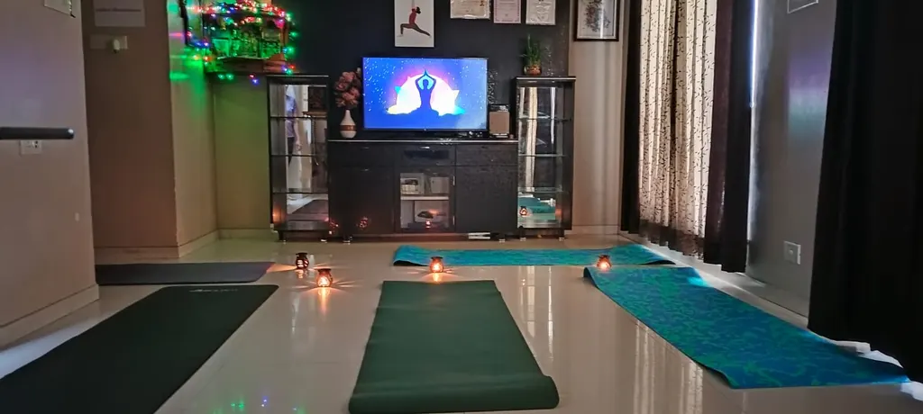 Yoga Teachers Training Centre Vishrantwadi — Yoga in Kalas