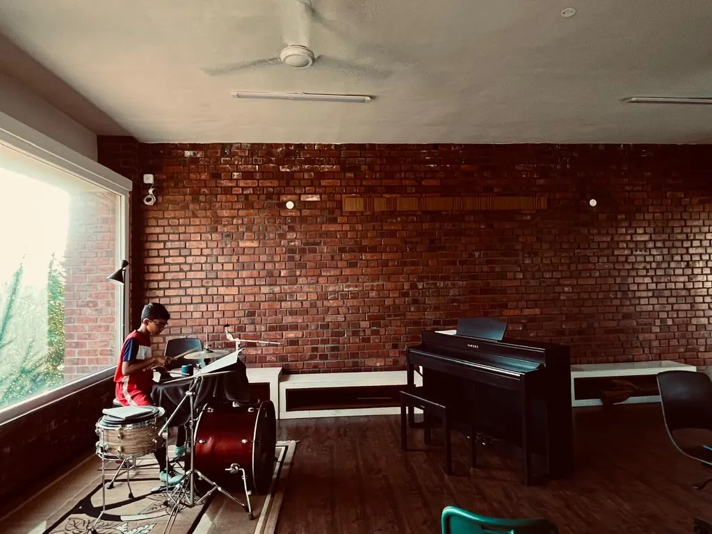 Pitch & Pulse-School of Music — Music in Sector 7