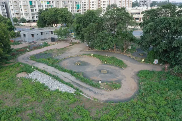 KASHTABHANJAN DRIVING PRACTICE TRACK — Art & Craft in Nava Naroda