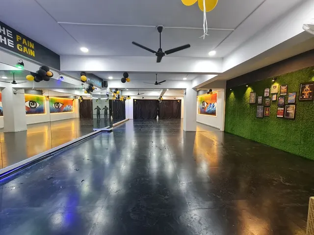 V desi dance fitness — Dance in Nana Chiloda