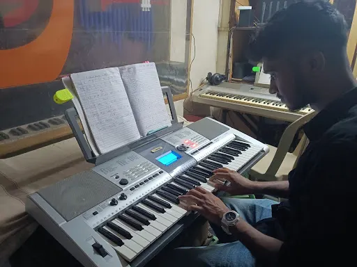 Swar Saptak Music Academy photo 1