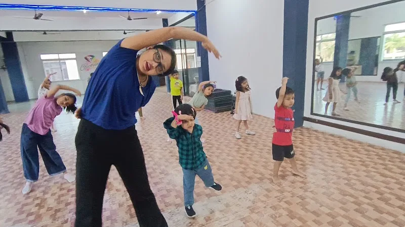 Glorious Dance class or Institute — Dance in Kharakua