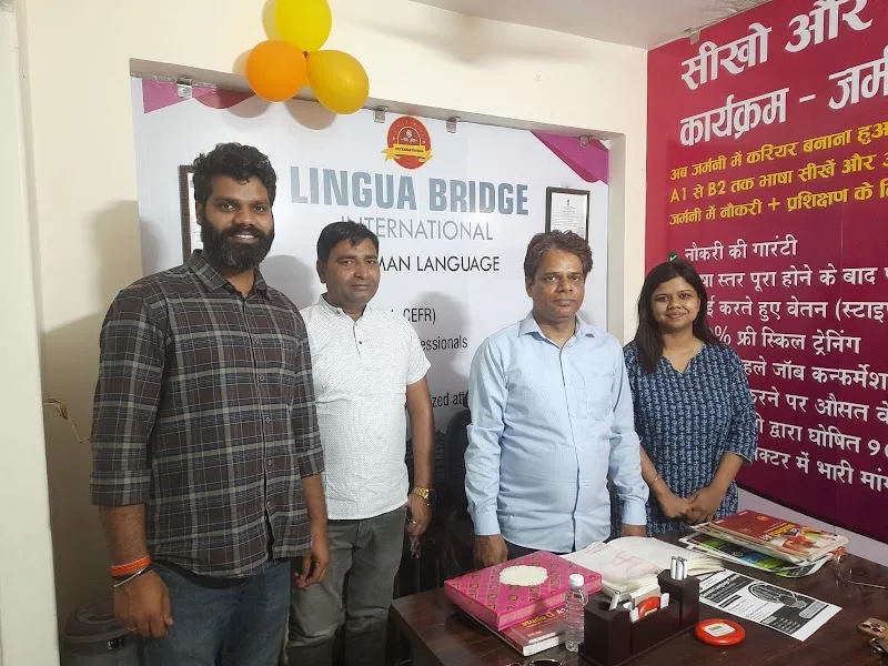 Lingua Bridge International — Language in Crossing