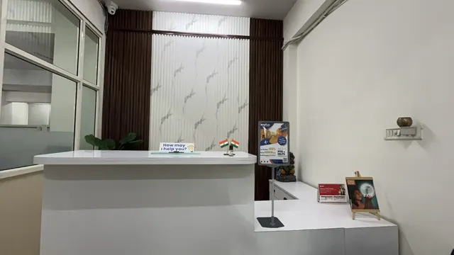 WayUp Abroad — Language in Vaishali Nagar