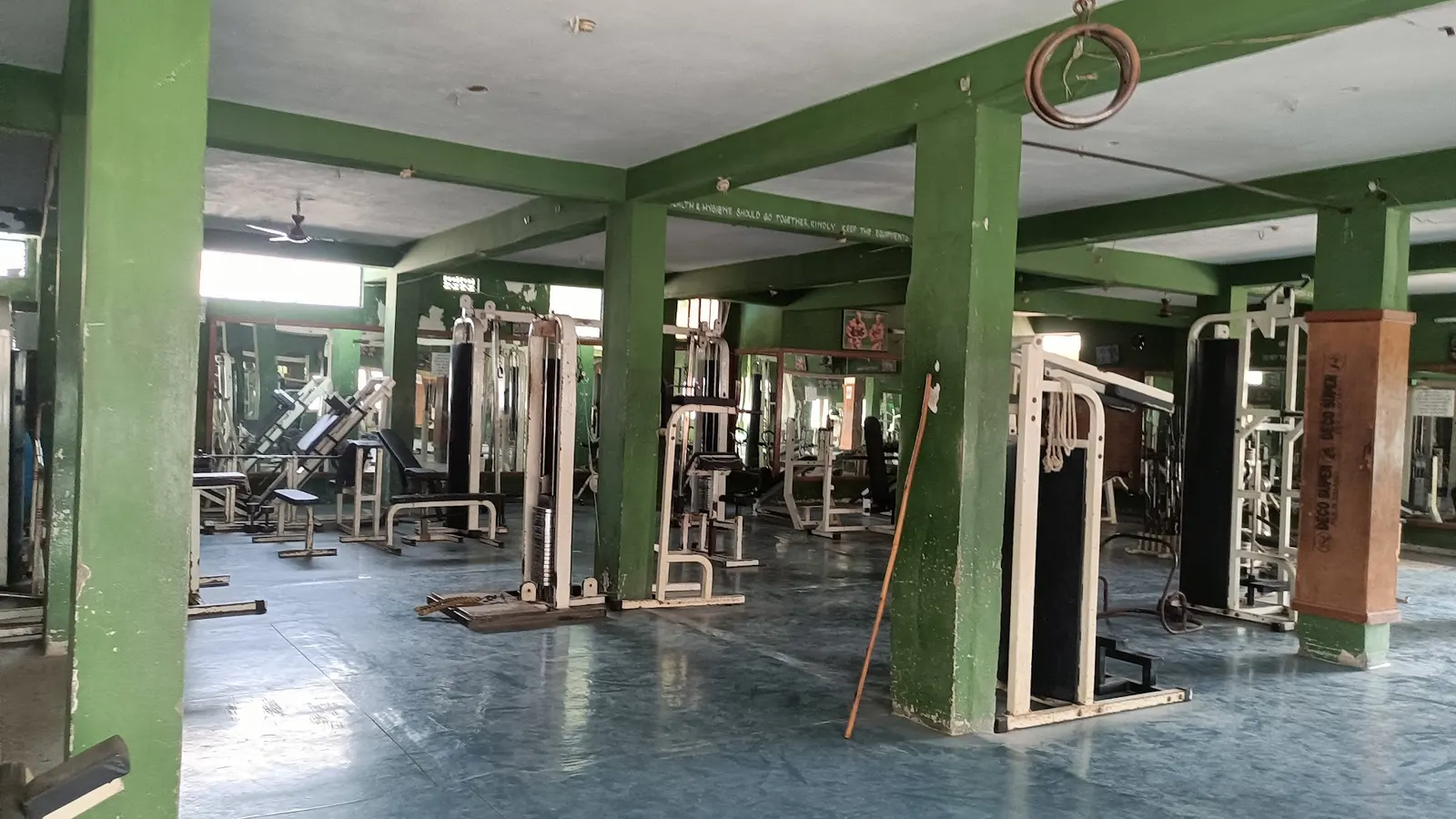 Body Solid Gym photo 1