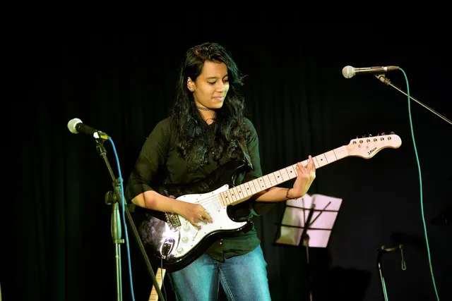 LARK MUZICA Tingre Nagar — Music in Tingre Nagar