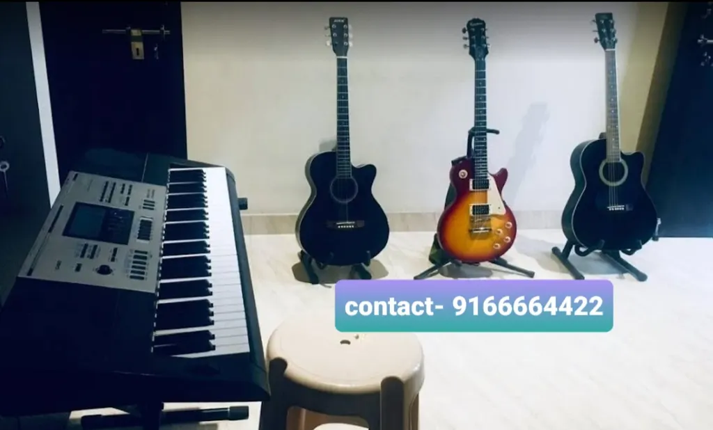 Hanging Roots Academy — Music in Lalkothi