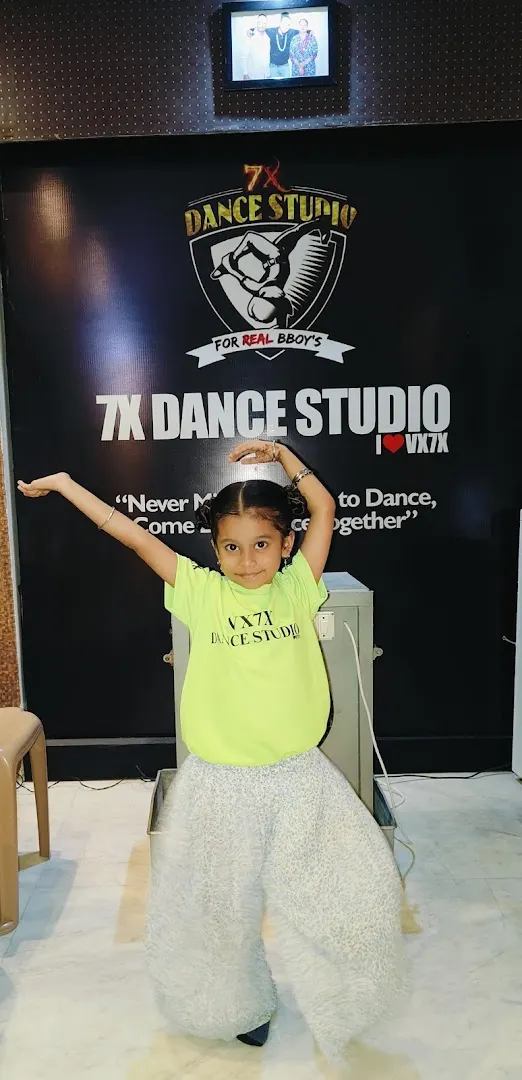 VX7X Dance and Fitness Studio — Dance in Feelkhana
