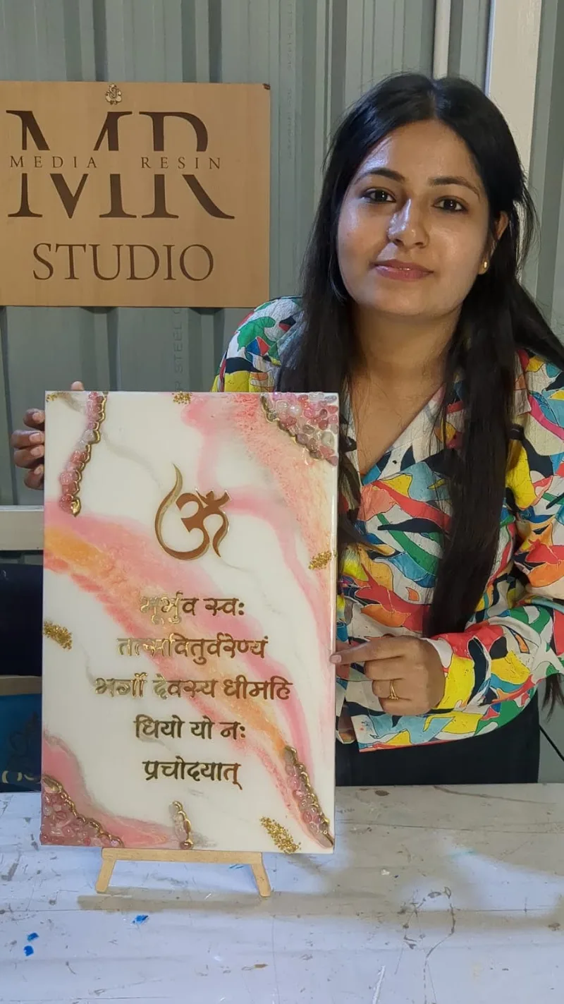 Media Resin Studio — Art & Craft in Shobhagpura