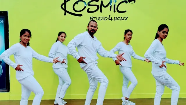 Kosmic Studio 4 Danz Padmarao Nagar — Dance in Padmarao Nagar