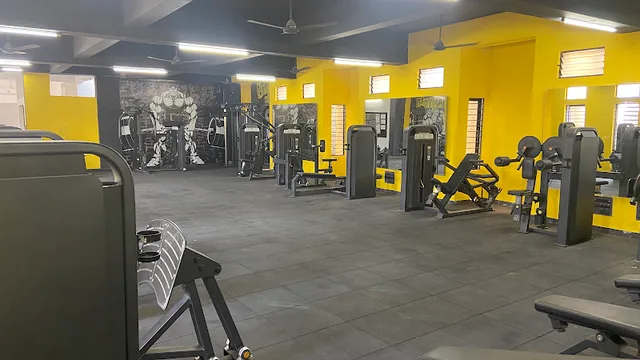 Ken's Gym - Pedak Rd (RMC)