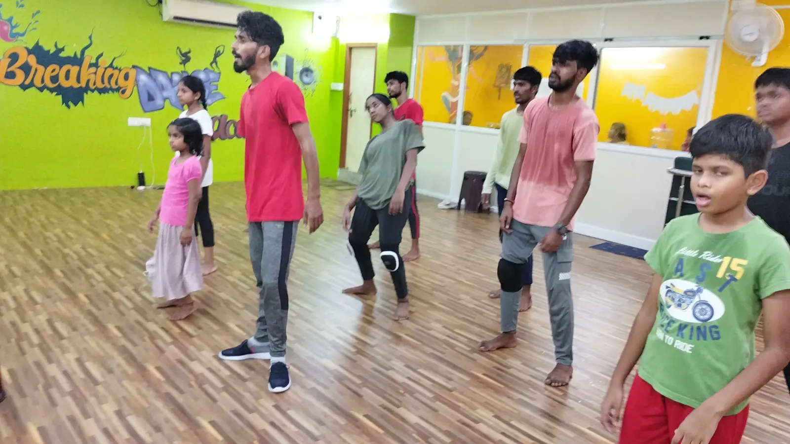 Floor Breaking Dance Academy photo 1