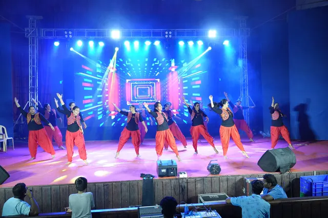RB DANCE STUDIO, PALLIKARANAI — Dance in Medavakkam