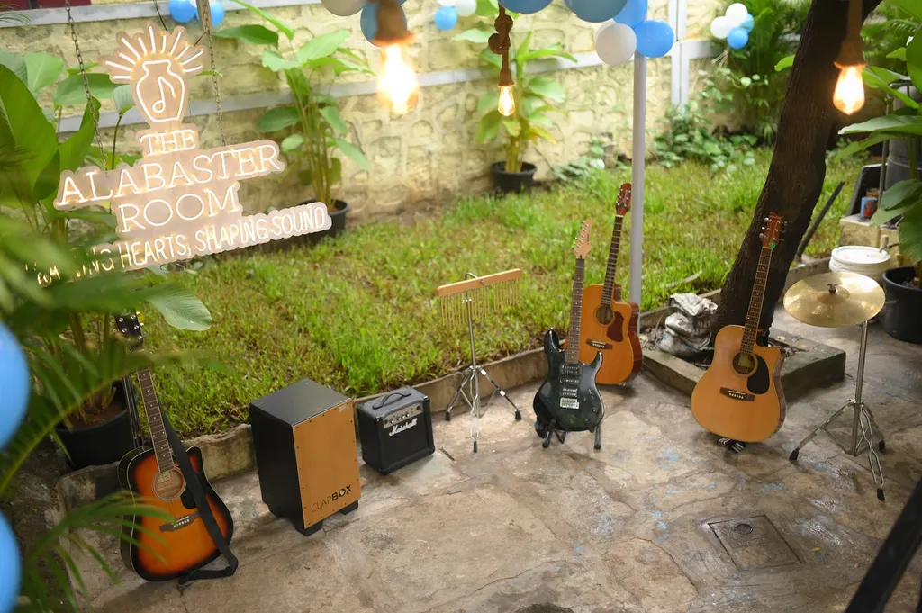 The Alabaster Room Music Academy — Music in Nigdi