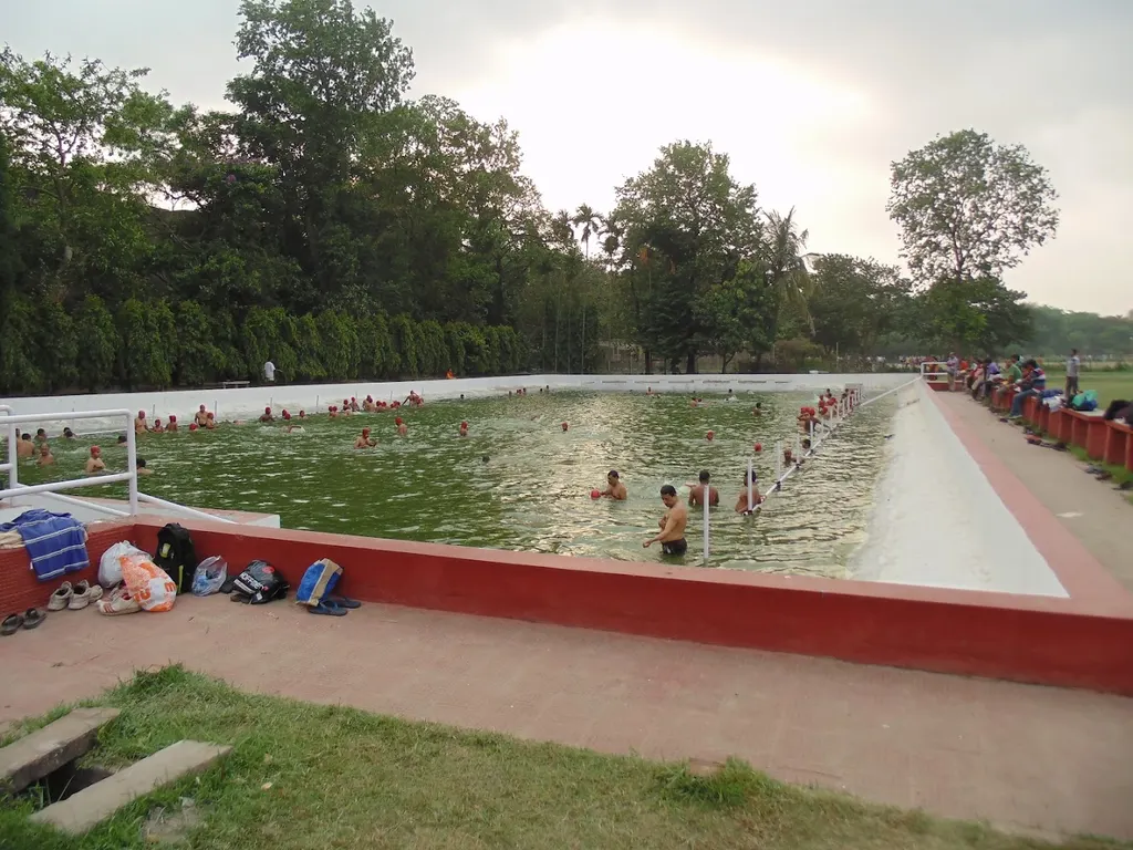 Howrah Swamiji Sangha Club,Dumurjola Swimming Pool — Swimming in Shibpur