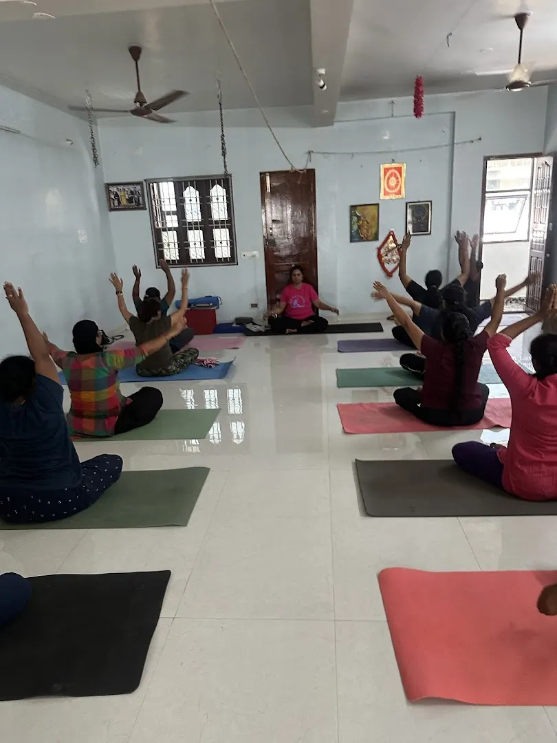 Loga Yoga Layaa — Yoga in Kolathur