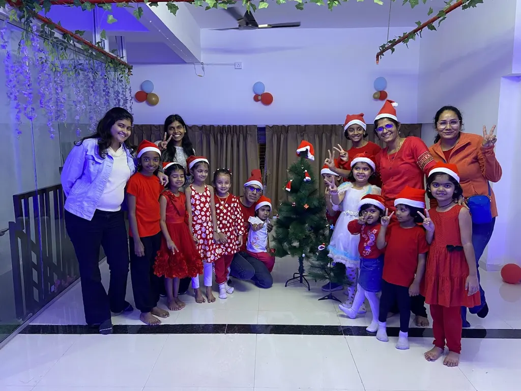 RhythmX Dance and Fitness Studio. (Instagram RhythmX_dance_fitness) — Music in Rahatani