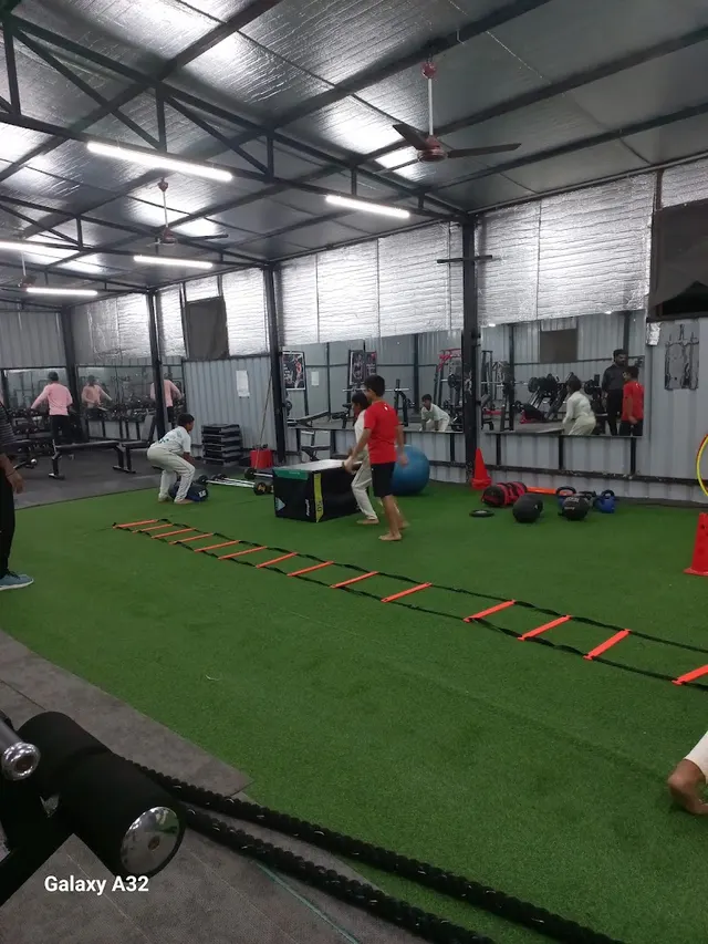MADAN'S FITNESS GYM AND STUDIO — Yoga in Old Bowenpally