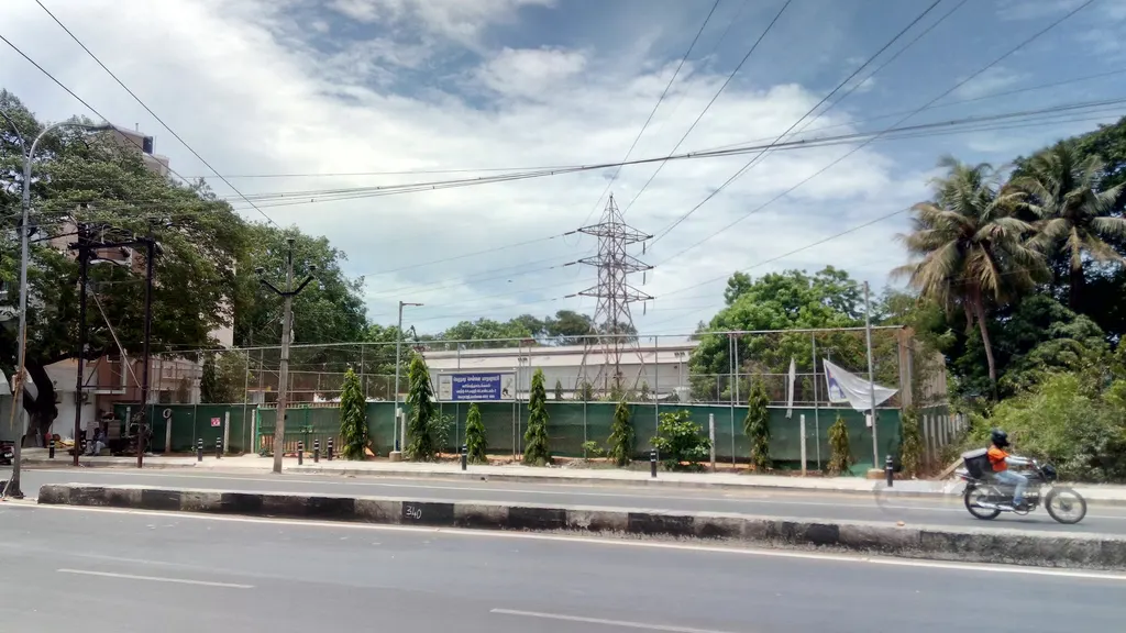 Tennis court — Tennis in Padi