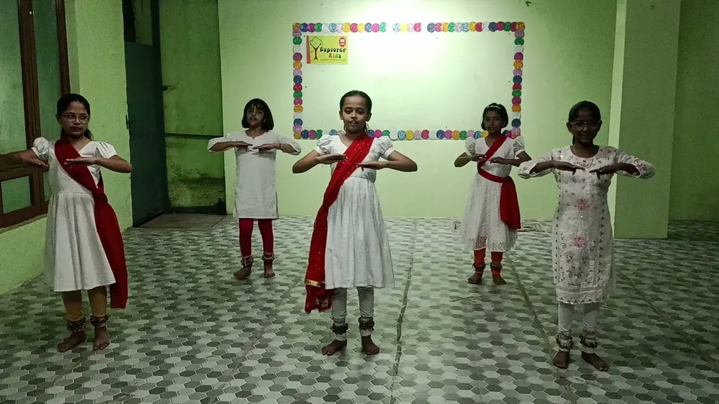 Gayatri Nritya Kala Mandir — Dance in Rahatani