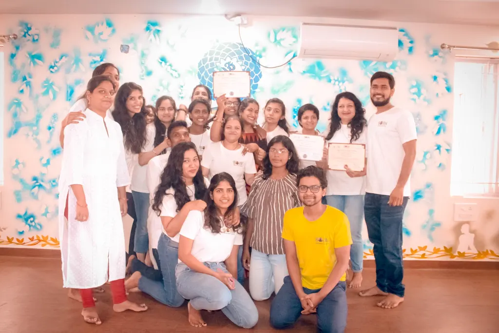 Bodhi School of Yoga Khairtabad — Yoga in Khairtabad