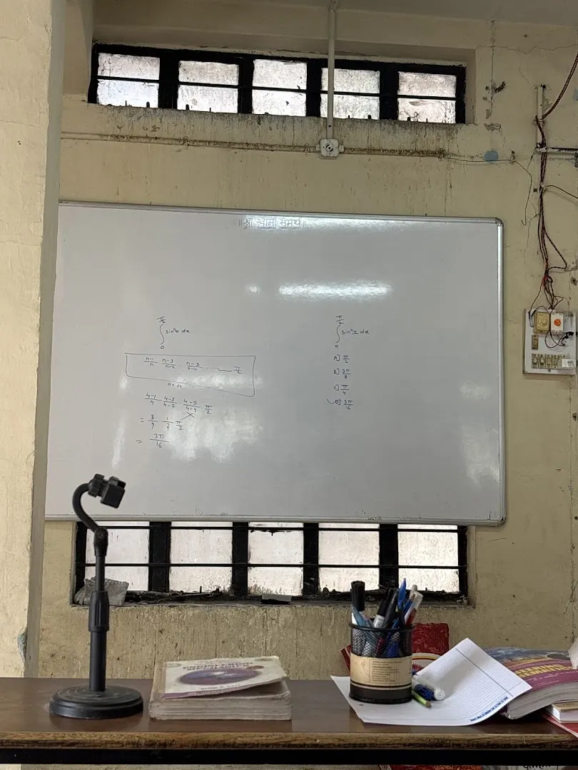 Bharat Coaching Classes Diploma And Degree Engineering — Coding & Robotics in Gultekadi