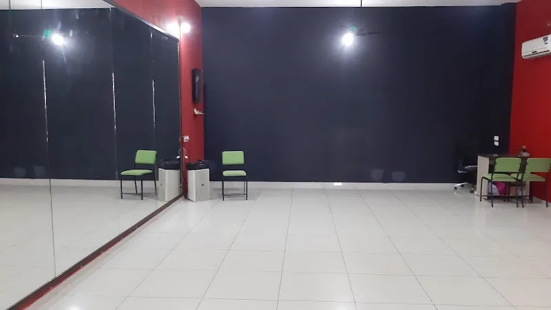 Fast Forward Dance Academy photo 1