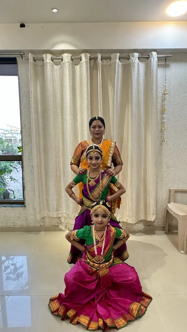 NRITYASHREE CLASSICAL DANCE ACADEMY — Dance in Nava Naroda