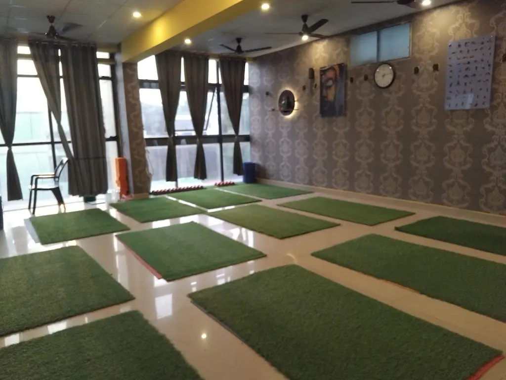 SERA YOGA THERAPY CENTRE — Yoga in Ayanavaram