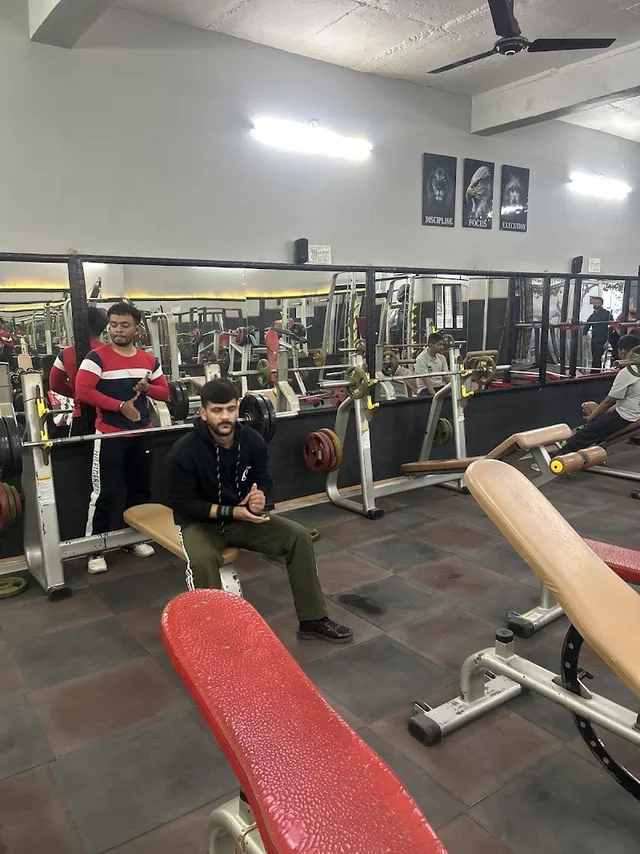 Raw Fitness