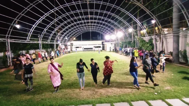 Vrund Garba Classes — Dance in Maninagar
