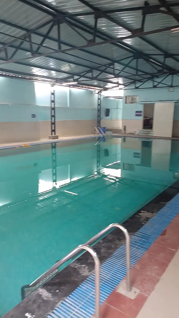 N.V. Gadgil Swimming Pool — Swimming in Shaniwar Peth