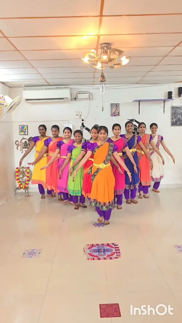 KALALAYAA Art Academy — Dance in Velachery