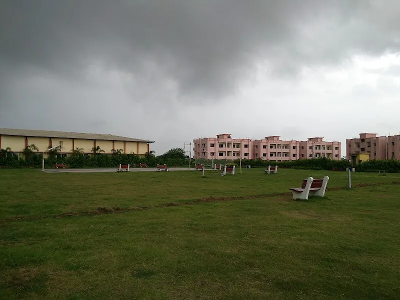 Basketball Court photo 1